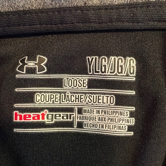 Under armour Heat gear loose long sleeve base layer top black YLG - Picture 6 of 7